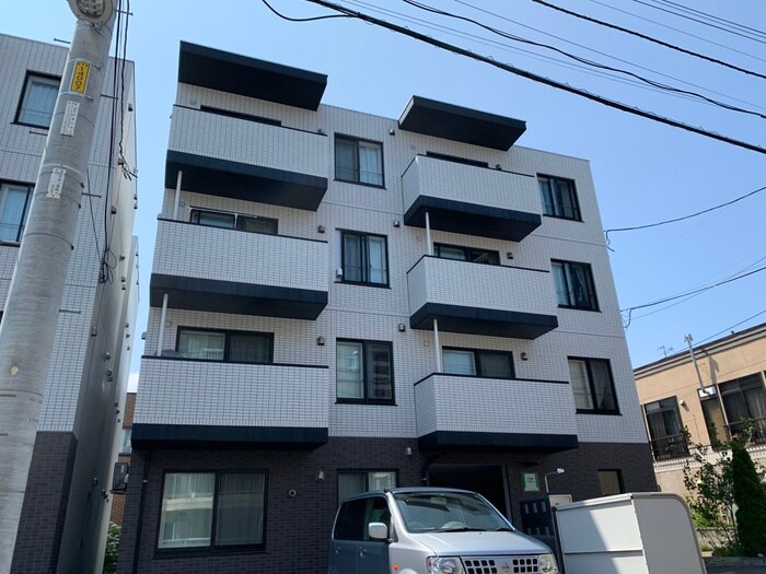 ル・ファール平岸Bの物件外観写真