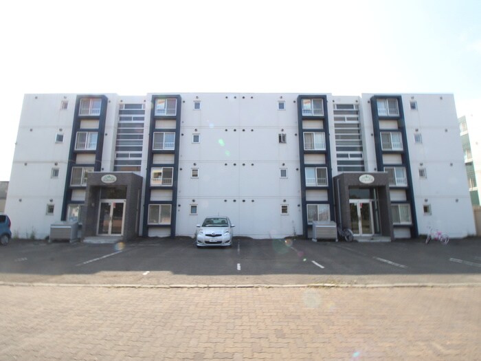 パークハイツEの物件外観写真