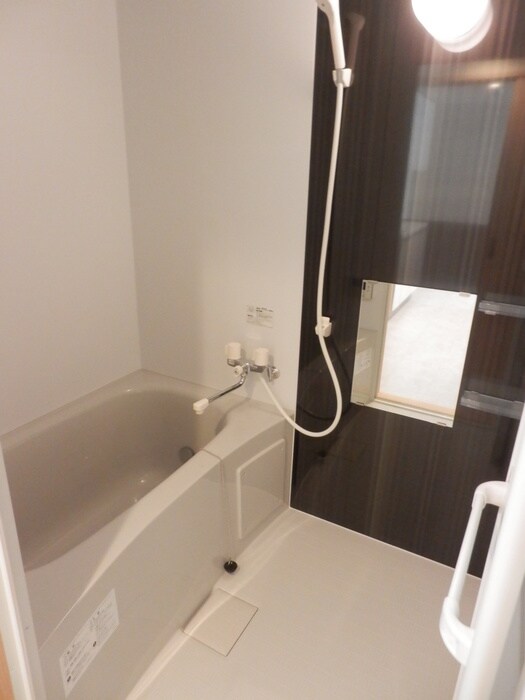 グランメール南郷通１５の物件内観写真