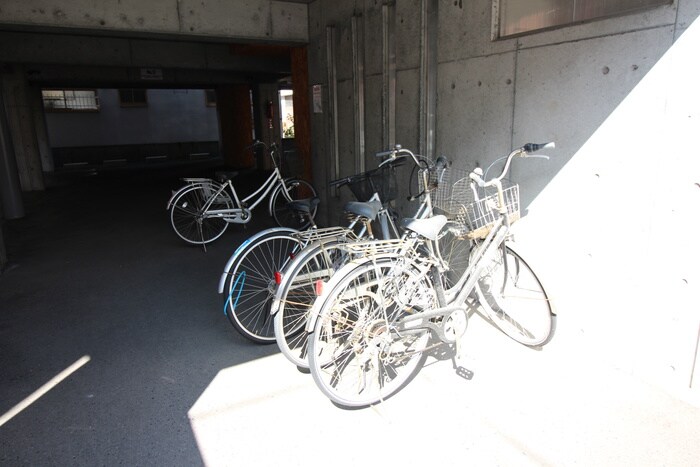 ローヤルハイツ南５条の物件外観写真