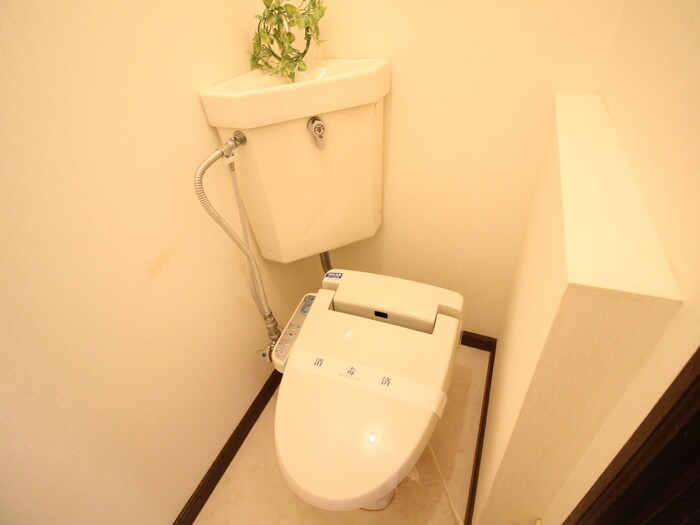 ローヤルハイツ南５条の物件内観写真