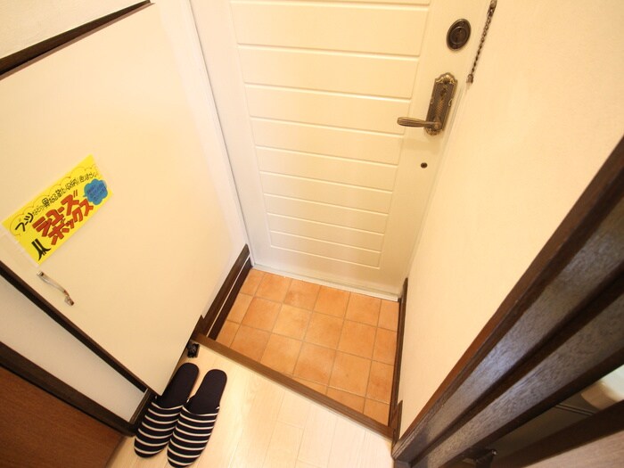 ローヤルハイツ南５条の物件内観写真