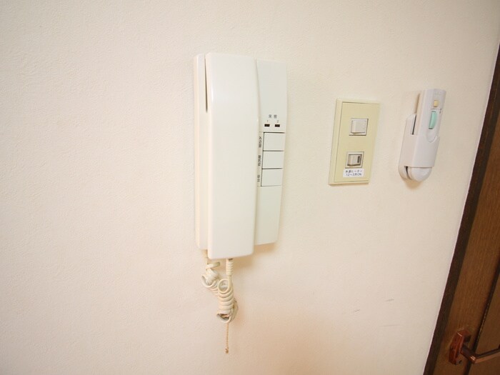 ローヤルハイツ南５条の物件内観写真