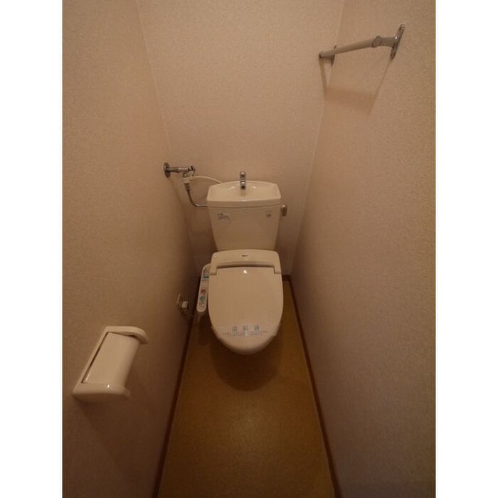 ウインサム弐番館の物件内観写真