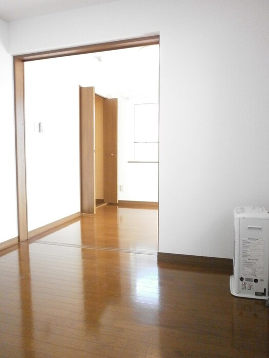 フォ－シ－ズン大通Ⅰの物件内観写真