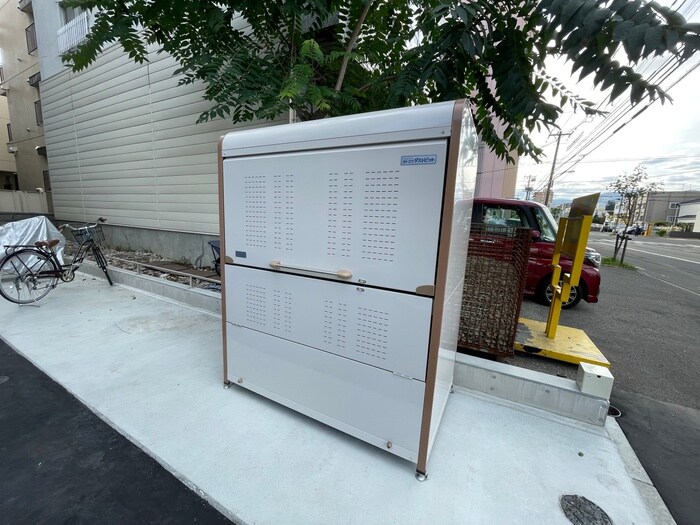 Posh桑園の物件外観写真