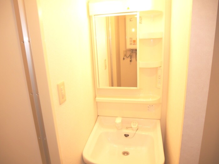 モンタ－ニュ　ボヌ－ルの物件内観写真