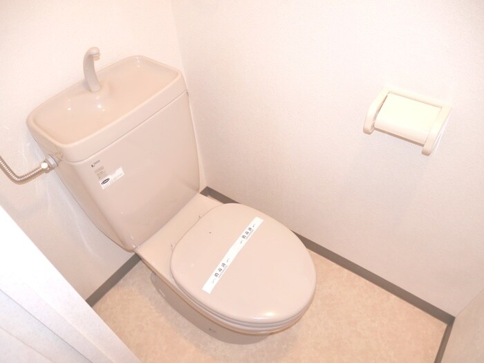 モンタ－ニュ　ボヌ－ルの物件内観写真