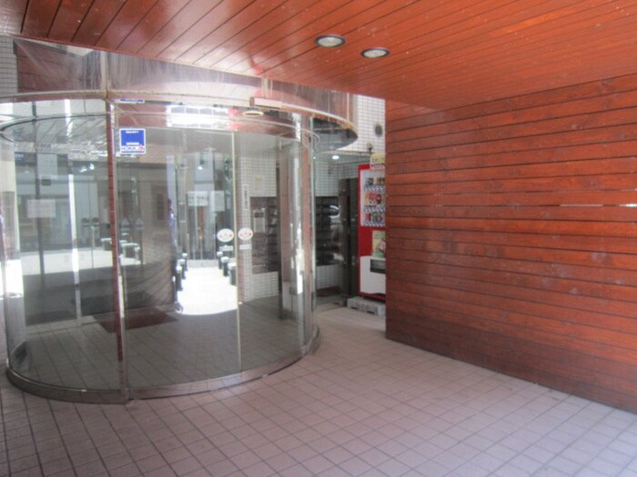 プラザ中島公園の物件外観写真