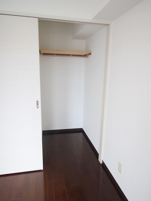 小泉マンション　メム19の物件内観写真