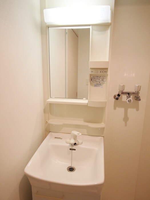 小泉マンション　メム19の物件内観写真