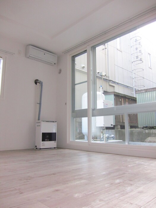 CROWN　CLOVERの物件内観写真