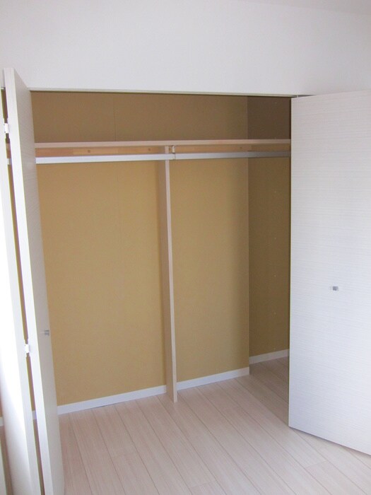 CROWN　CLOVERの物件内観写真