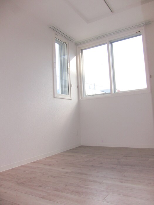 CROWN　CLOVERの物件内観写真