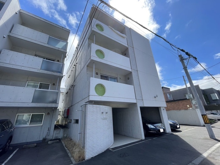 La Causa北円山の物件外観写真