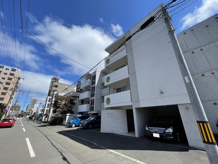 La Causa北円山の物件外観写真