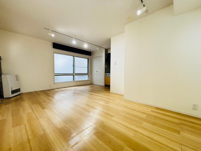 シークエンス620　A棟の物件内観写真