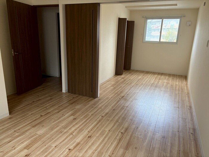 グランパーク麻生の物件内観写真