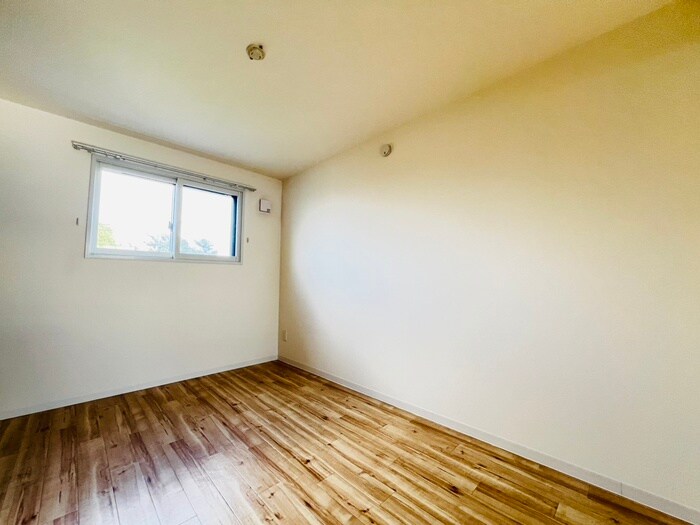 グランパーク麻生の物件内観写真