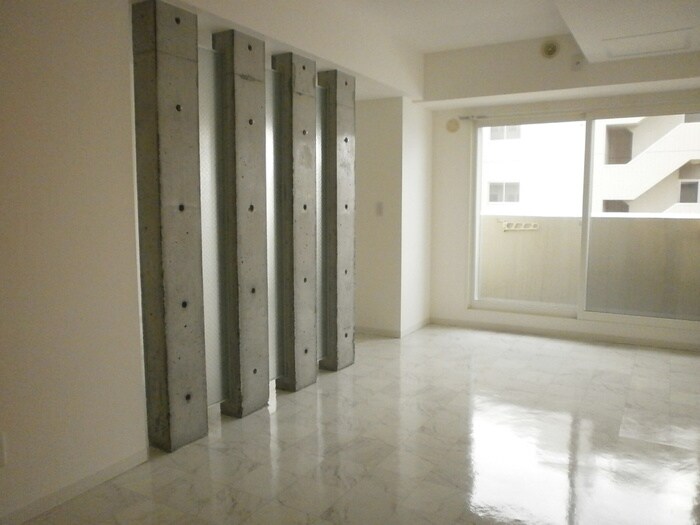 グランカーサ永山公園通 eastの物件内観写真