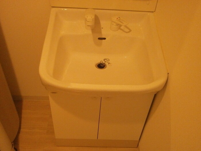 グランカーサ永山公園通 eastの物件内観写真