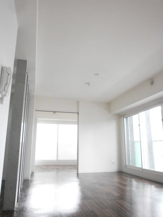 グランカーサ永山公園通 eastの物件内観写真