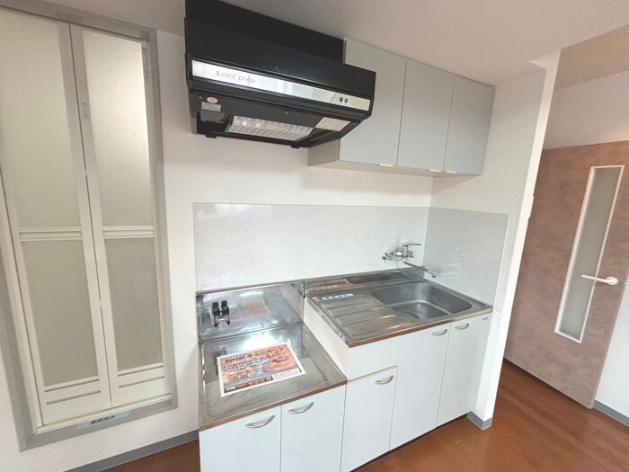 セレ－ナ南郷の物件内観写真