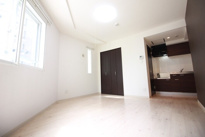 エヴァンスコート南１条の物件内観写真