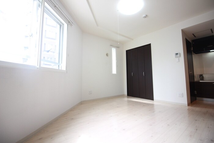 エヴァンスコート南１条の物件内観写真