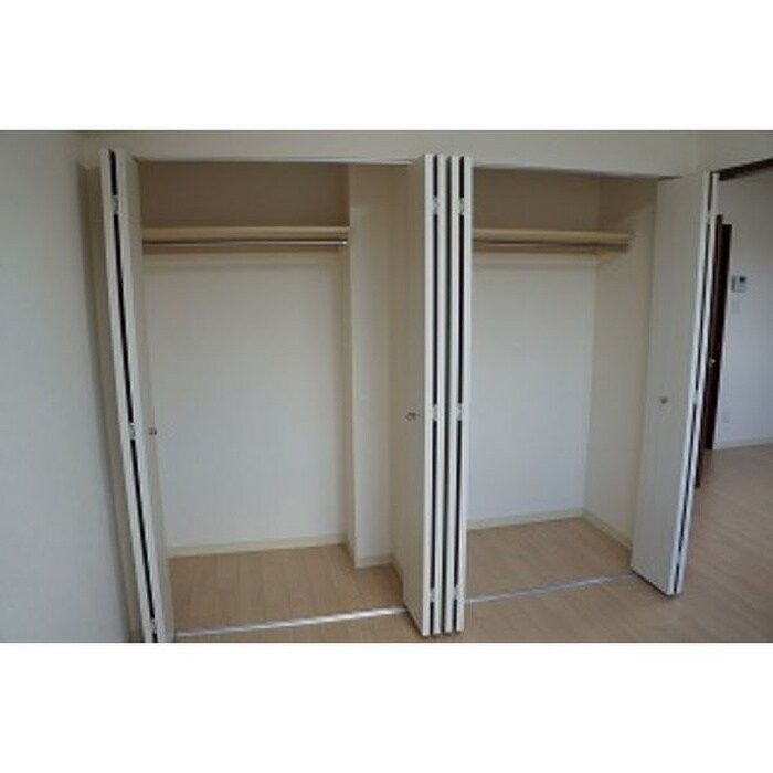 ブラン・ルーチェの物件内観写真