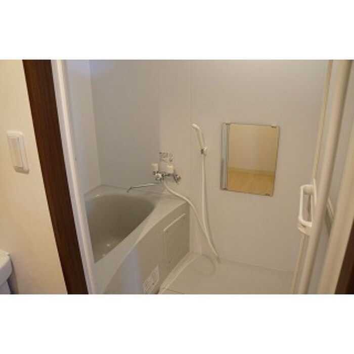 ブラン・ルーチェの物件内観写真