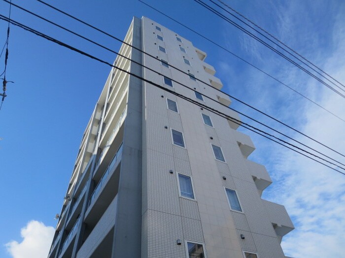 ロイスガーデン山鼻の物件外観写真