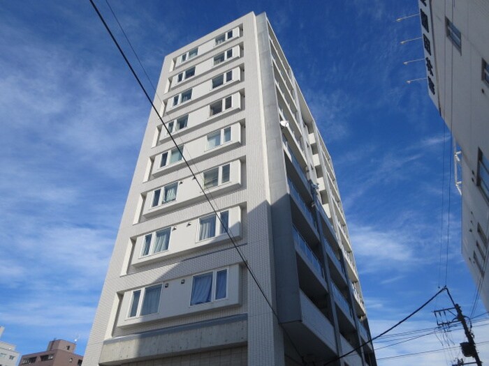 ロイスガーデン山鼻の物件外観写真