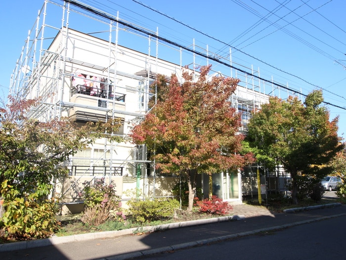 パークビレッジD棟の物件外観写真