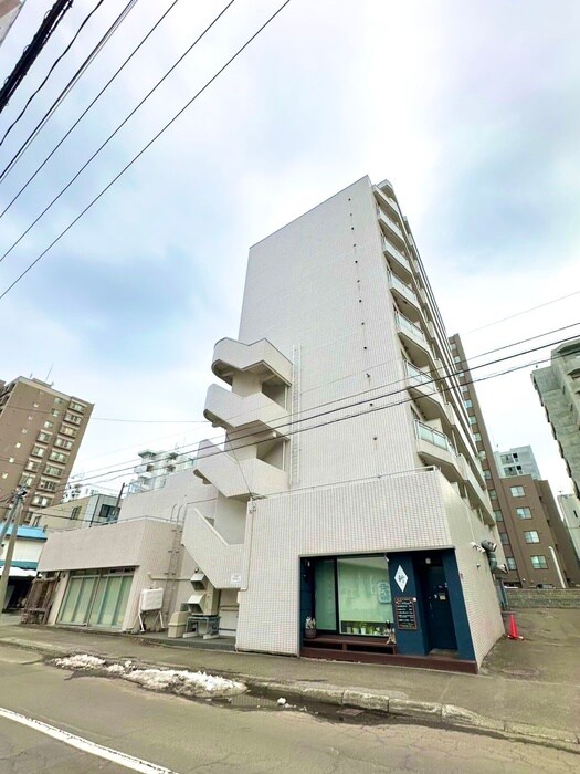 ラメール円山公園の物件外観写真