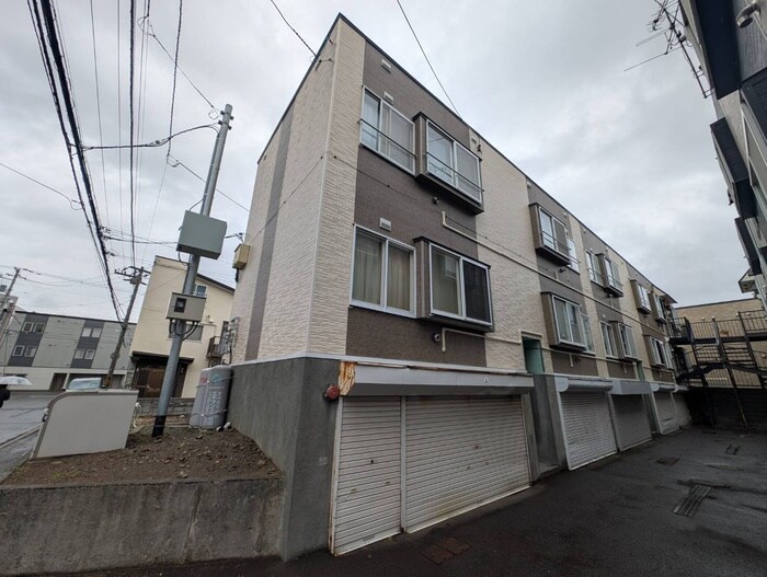 コーポライフ二十四軒Ｎの物件外観写真