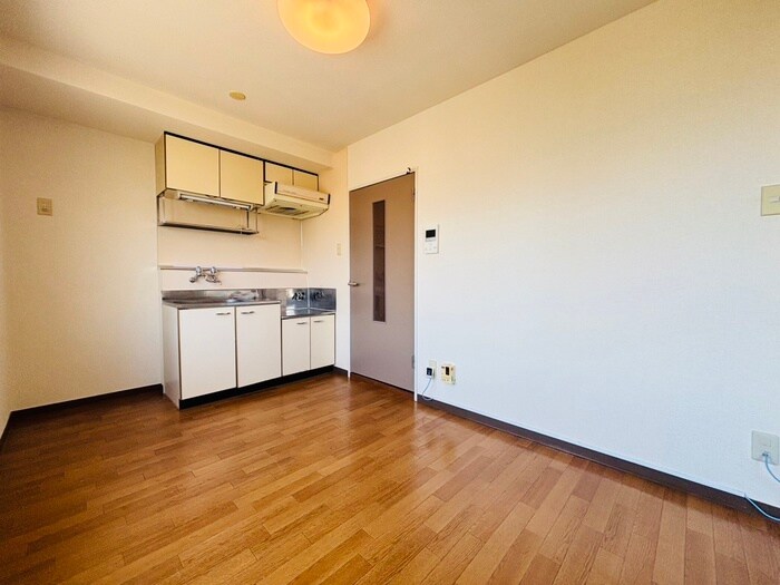 リリアムコート宮の森の物件内観写真