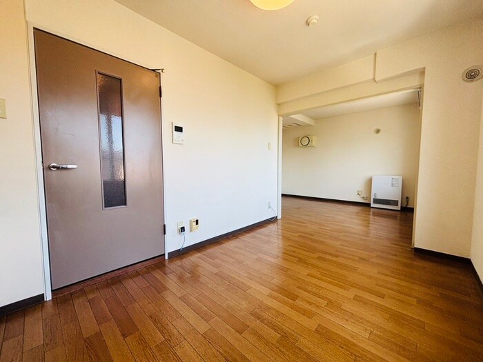 リリアムコート宮の森の物件内観写真