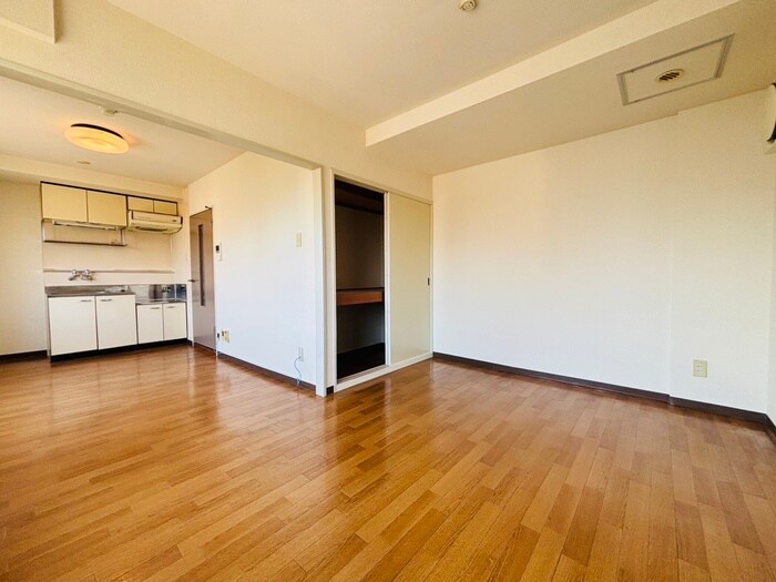 リリアムコート宮の森の物件内観写真