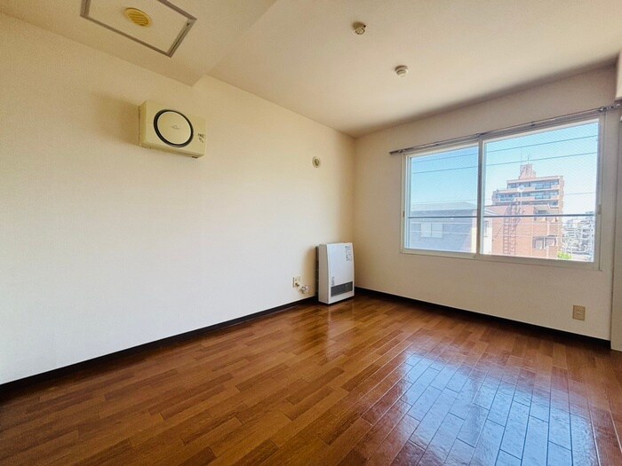 リリアムコート宮の森の物件内観写真