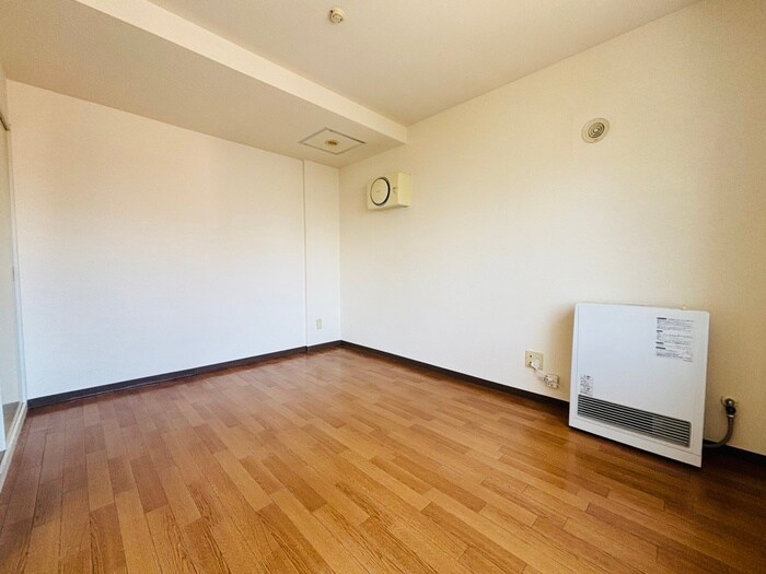 リリアムコート宮の森の物件内観写真