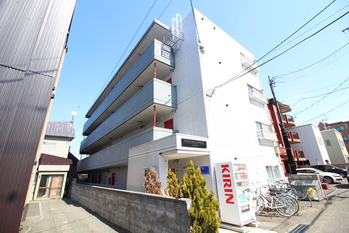 オパス宮の森の物件外観写真