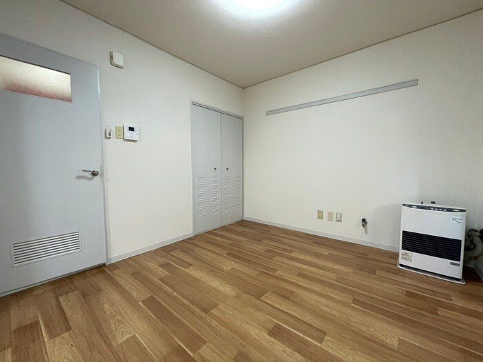 オパス宮の森の物件内観写真