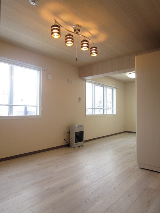 リベルタ福住の物件内観写真