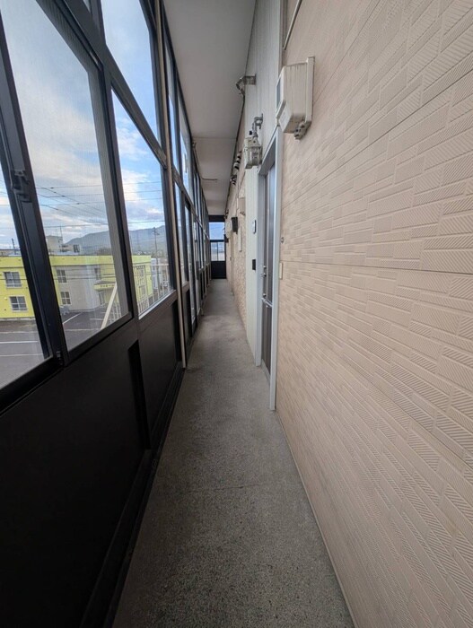 ハイデンス曙の物件外観写真