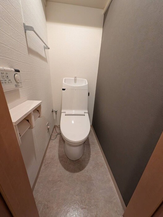 ハイデンス曙の物件内観写真