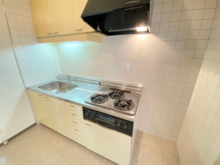 フォレストヒルズ宮の森の物件内観写真