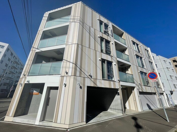 S-RESIDENCE南円山の物件外観写真