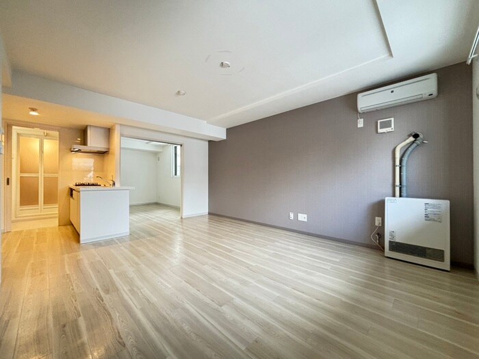 RESIDENCE SHINMEI MIYANONORIの物件内観写真