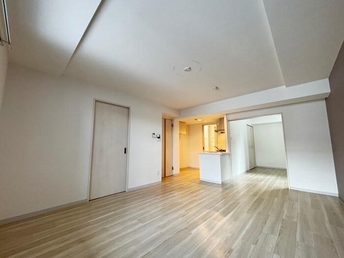 RESIDENCE SHINMEI MIYANONORIの物件内観写真
